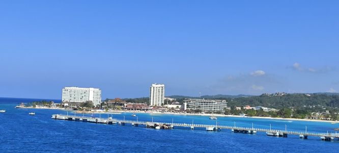 Круиз Карибска мозайка:  Аруба, Кюрасао, Ямайка, Мексико, Кайманови острови  10.02.2026