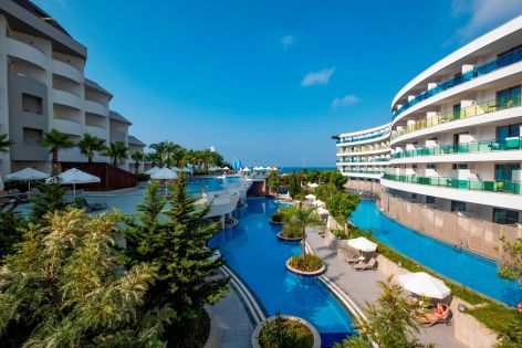 LONG BEACH HARMONY HOTEL