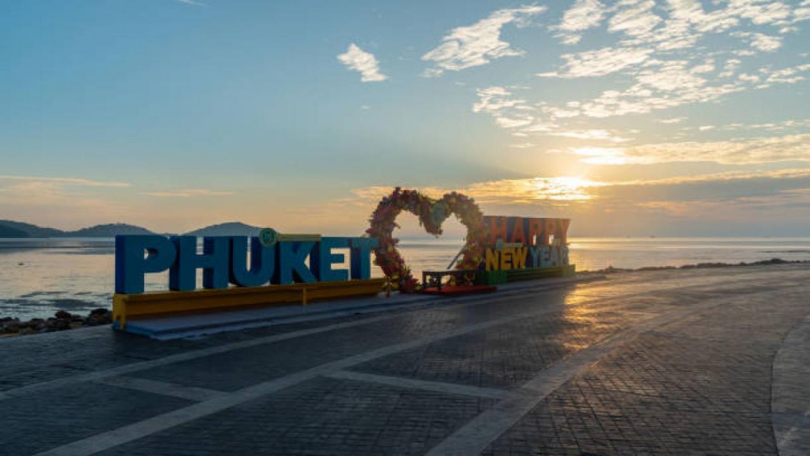 НОВА ГОДИНА В ПУКЕТ – Тропическият Рай на Тайланд - 8 нощувки 4